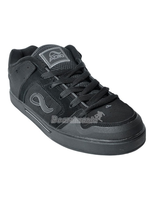 Skate boty Adio V2 z kategorie Skate boty pánské.