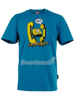 �ern� slim fit tri�ko s velk�m poti�t�n�m logem HF na prsou. Materi�l ze 100% bavlny a gram�� 140 g/m2.