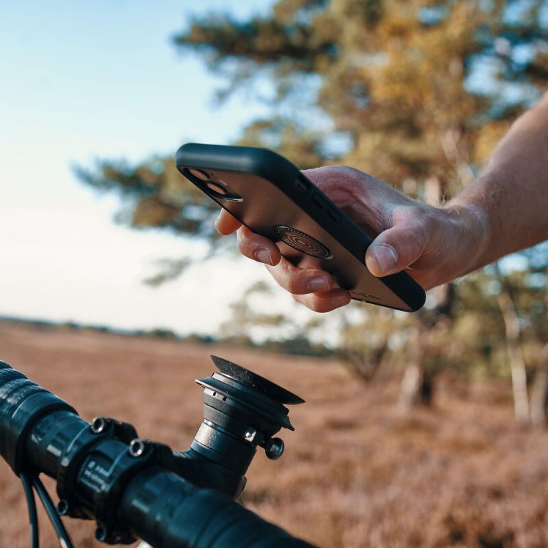 Magnetický držák mobilu na představec kola Fidlock Vacuum