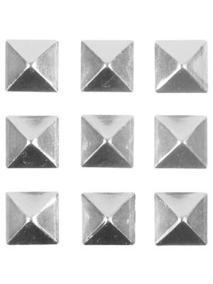 Grip Gravity Pyramid Studs silver
