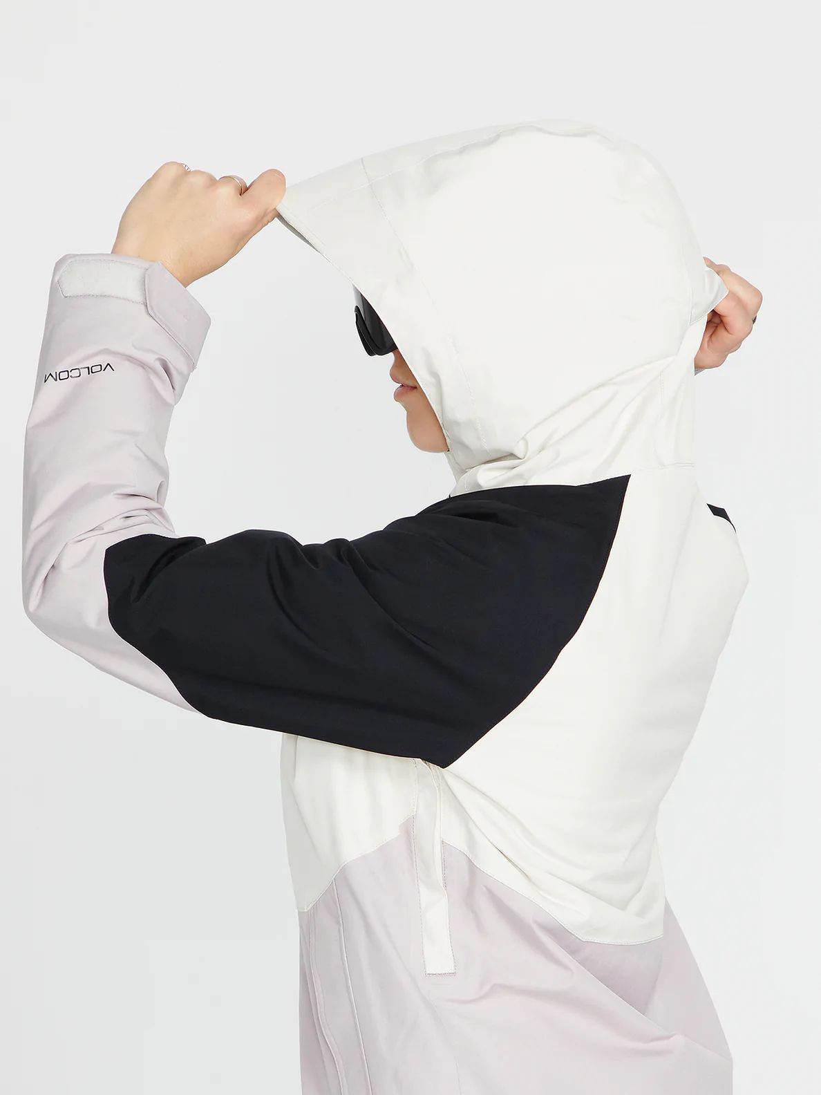 Bunda Volcom Aris Ins Gore Amethyst Smoke